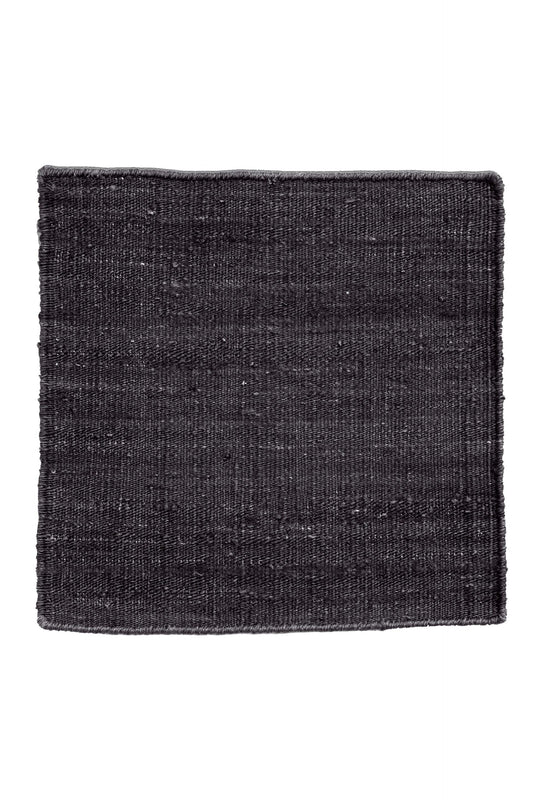 NOMAD BLACK