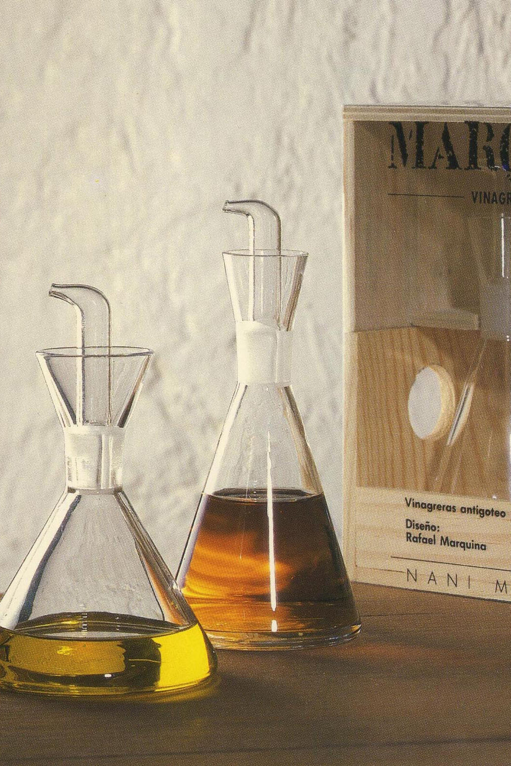 Marquina oil bottle from 1961 by Rafael Marquina nanimarquina