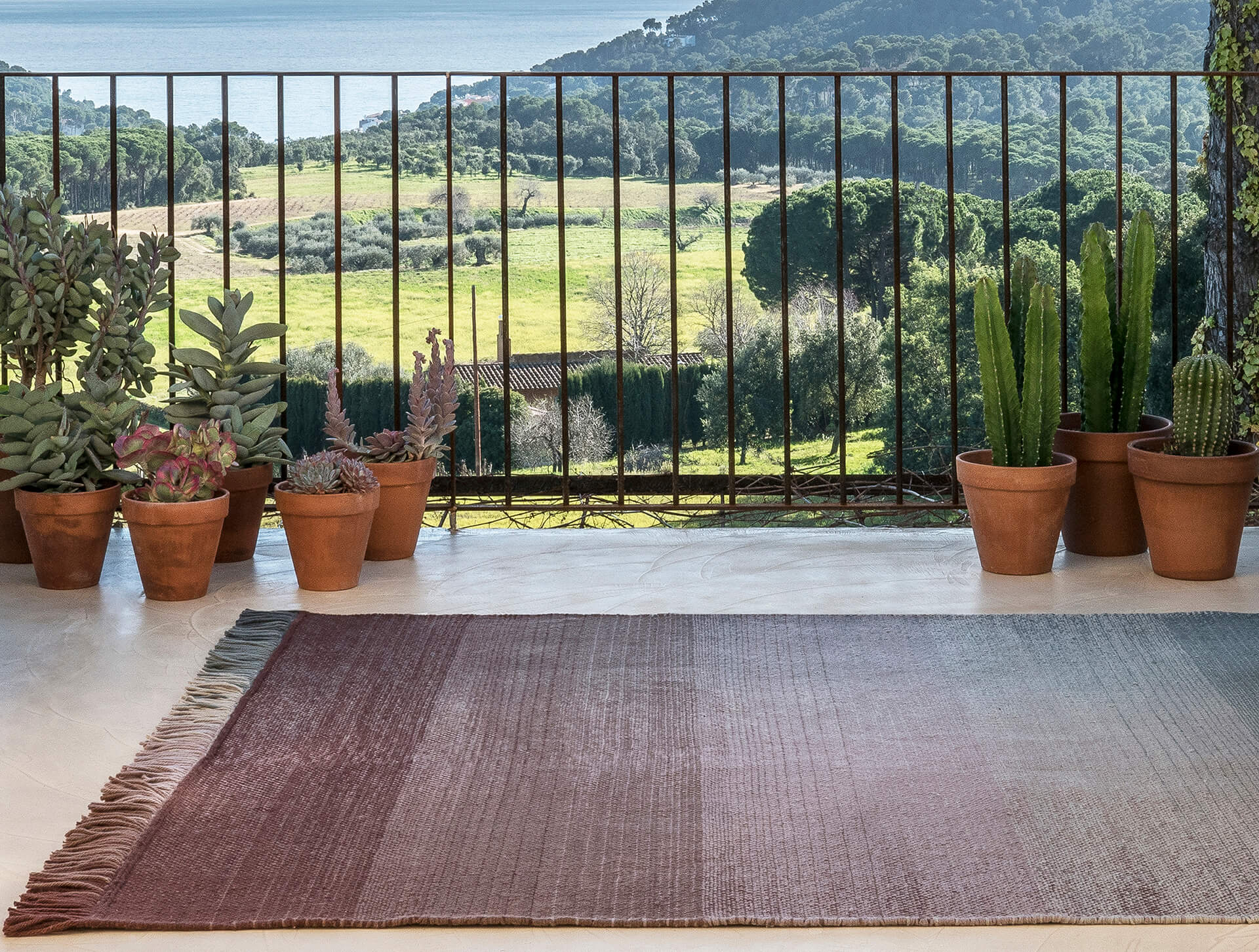 Shade Outdoor | Gradient outdoor rugs - nanimarquina